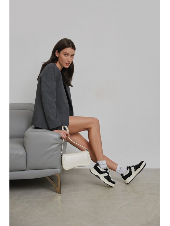 Estro Estro Sneakersy ER00112594 Czarny