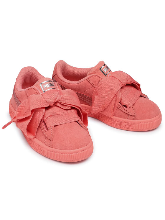 Puma suede 2024 heart snk