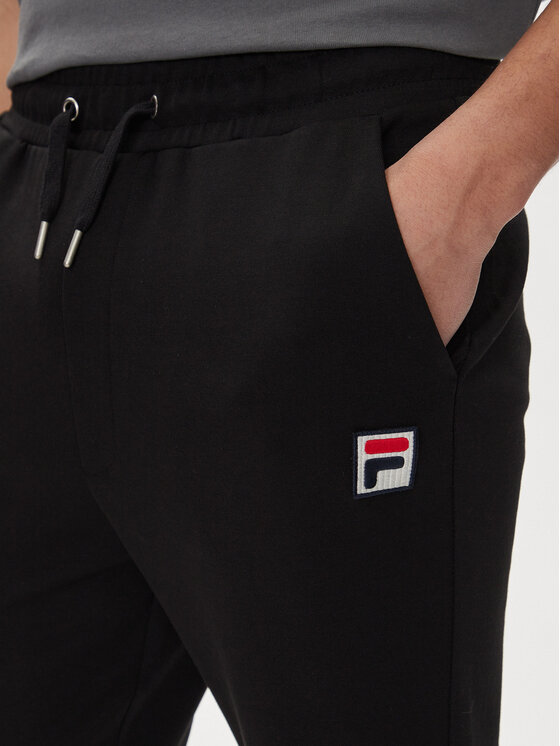 Fila Fila Pantaloni da tuta Lobbes FAM0922 Nero Tapered Fit