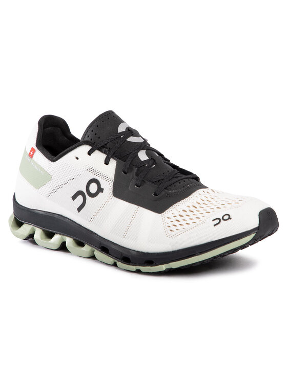 Pantofi pentru alergare On Cloudflash 3699643 Alb