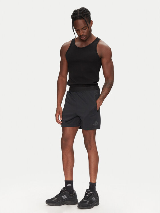 adidas adidas Pantaloncini sportivi Airchill JI8193 Nero Slim Fit