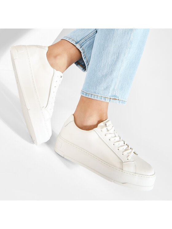 Vagabond Shoemakers Vagabond Sneakersy Judy 4924-001-01 Bílá