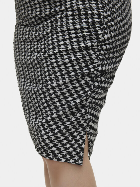 Vero Moda Curve Vero Moda Curve Ravno krilo Bena 10301999 Črna Regular Fit