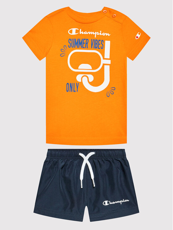 Completi sportivi champion new arrivals