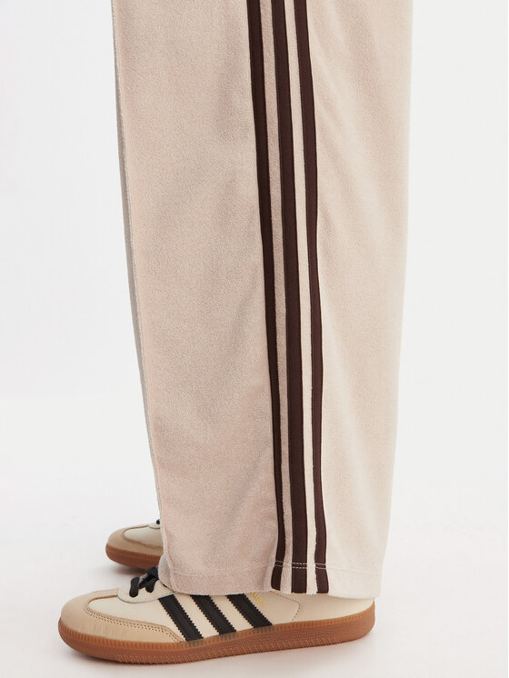 adidas adidas Долнище анцуг Terry Towel Firebird KQ6661 Бежов Loose Fit