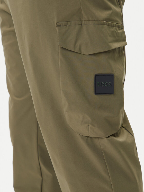 BOSS BOSS Kalhoty z materiálu T_Urbanex-Cargolight 50508339 Zelená Tapered Fit