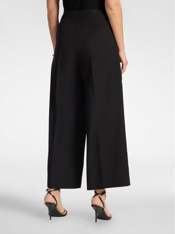 Elena Mirò Elena Mirò Pantaloni di tessuto P016P000464N033 Nero Flare Fit