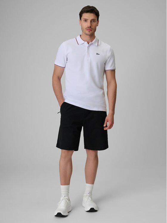 4F 4F Σορτς υφασμάτινο 4FRSS26TSHOM0929-20S Μαύρο Regular Fit