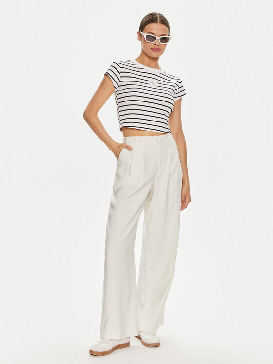 Calvin Klein Jeans Calvin Klein Jeans Tričko Baby J20J223552 Biela Slim Fit
