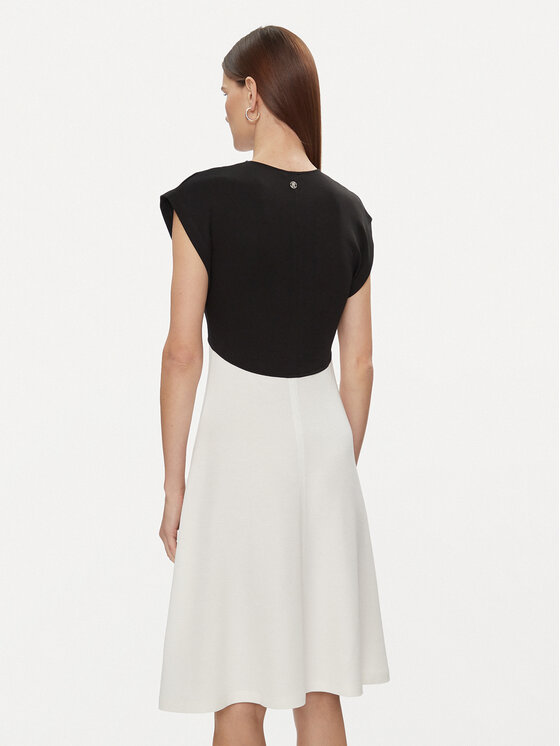 Tommy Hilfiger Tommy Hilfiger Коктейльна сукня Shiny Interlock V-Nk Ns Knee Drs WW0WW40731 Écru Slim Fit