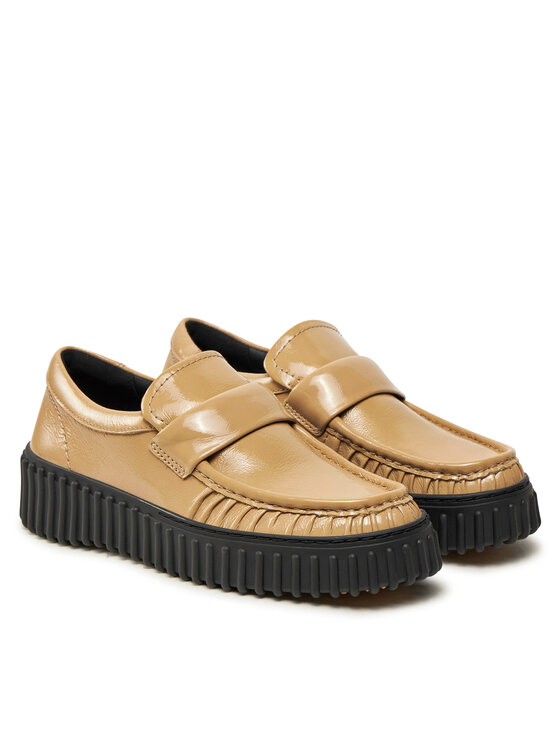 Clarks Clarks Pusbačiai Torhill Mocc 26179353 Smėlio