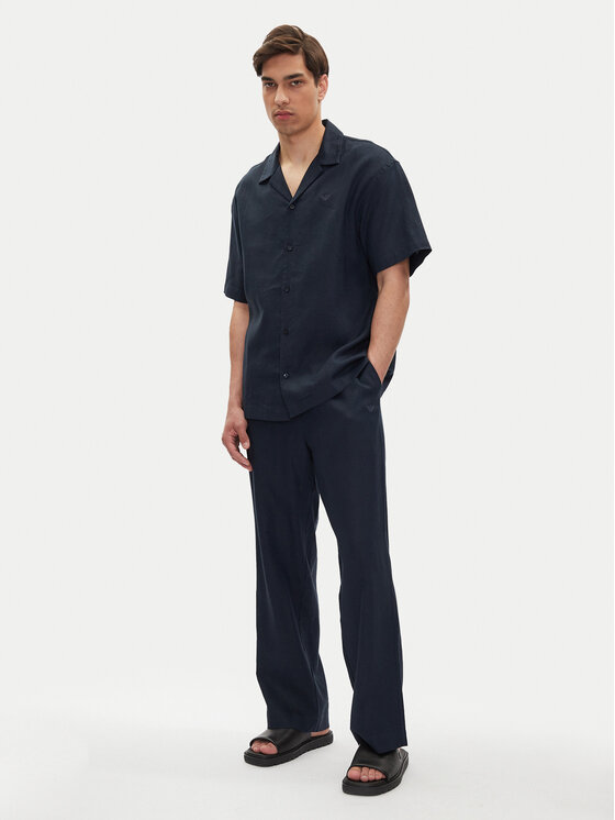 Emporio Armani Emporio Armani Spodnie materiałowe EM000586 AF12356 UB102 Granatowy Regular Fit