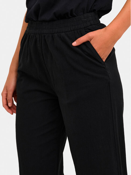 Kaffe Kaffe Kulot Naya 10507418 Crna Relaxed Fit