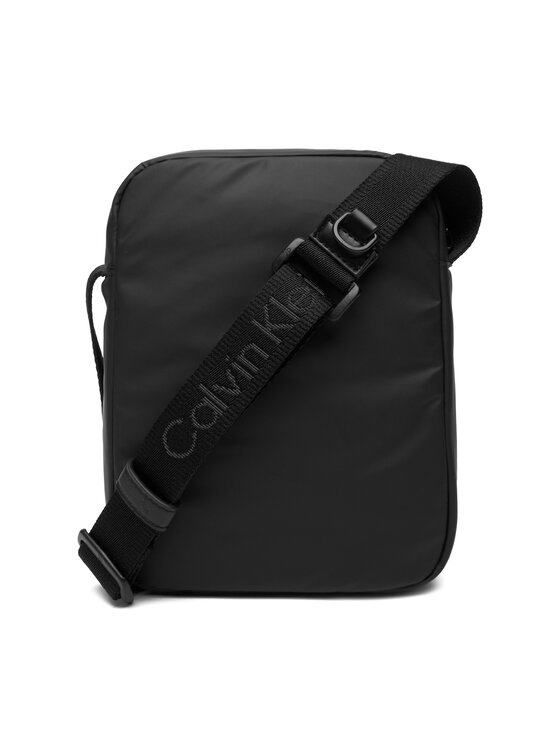 Calvin Klein Calvin Klein Мъжка чантичка Puffer Utility Reporter LV04D3200G Черен