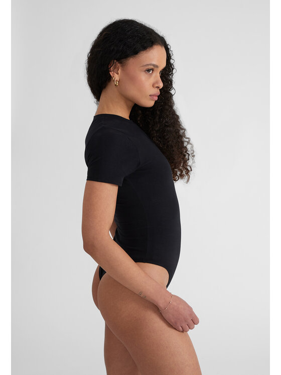 Style Republic Style Republic Body Shortsleeve Czarny Curvy Fit