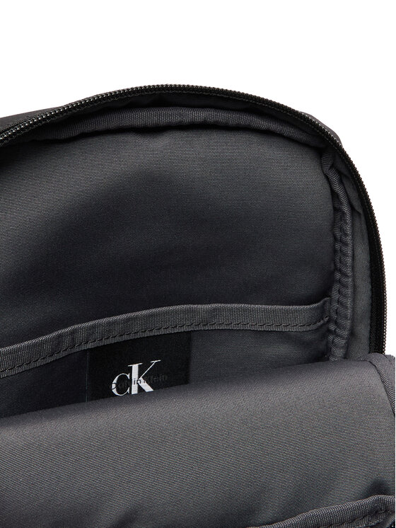 Calvin Klein Calvin Klein Crossover torbica Bold Sling LV04D3300G Crna