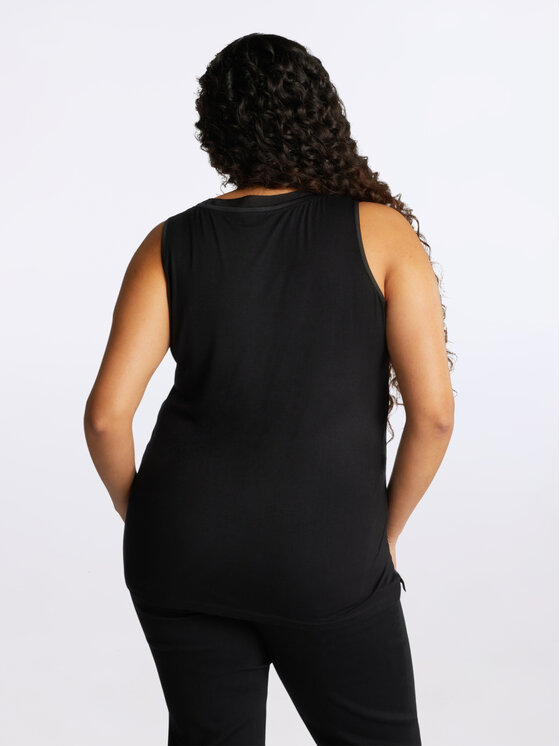 Fiorella Rubino Fiorella Rubino T-shirt G478L008279N033 Nero Regular Fit