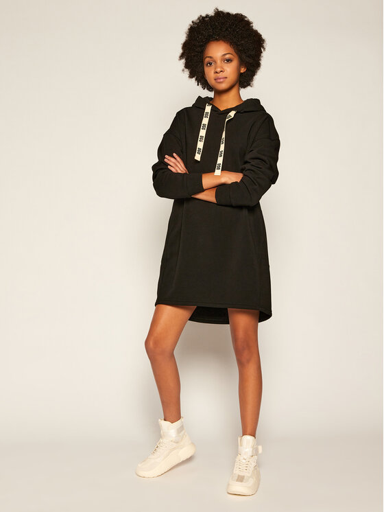Ugg pletov aty Lucille 1113430 ern Regular Fit Modivo.cz