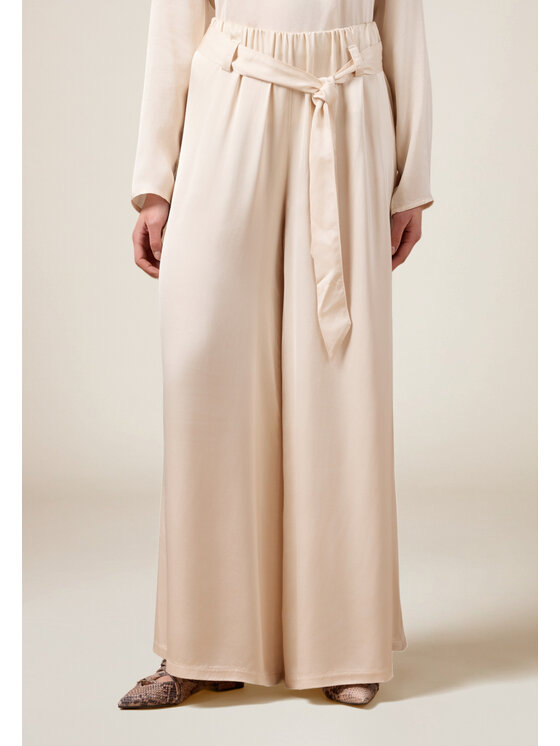 Oltre Oltre Pantaloni di tessuto P279J002367N002 Bianco Baggy Fit