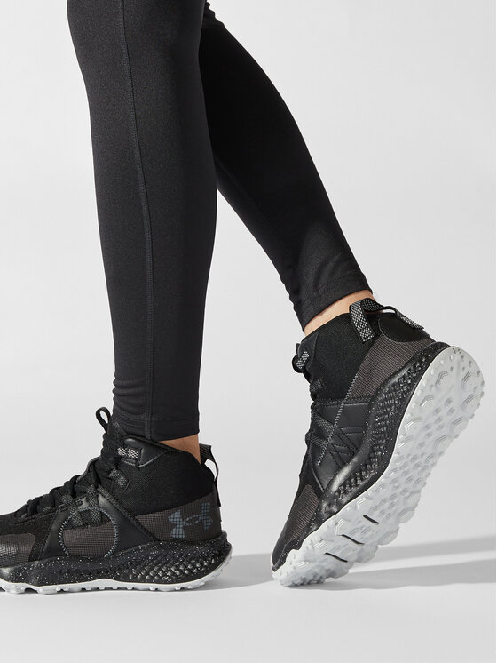 Under Armour Under Armour Trekingová obuv UA Charged Maven Trek 3026370-002 Černá