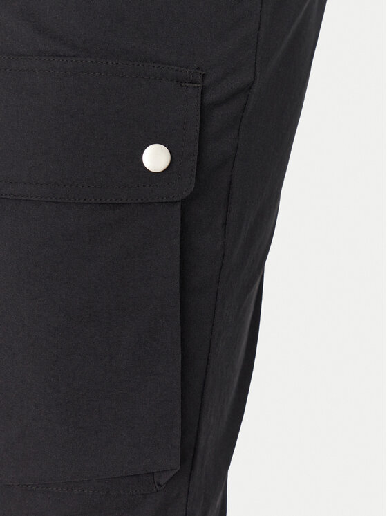 Resteröds Resteröds Szorty materiałowe Malone 55251 6441 Czarny Regular Fit