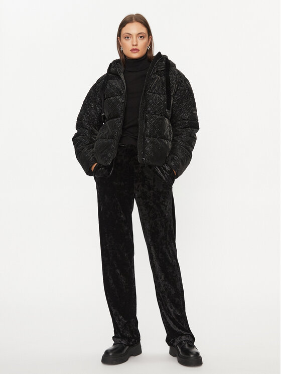 Guess Guess Pehelykabát Logo W3BL22 WFQU0 Fekete Regular Fit