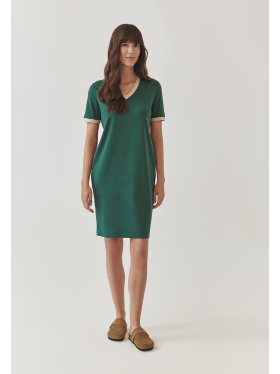 TATUUM TATUUM Sukienka dzianinowa ELNA Zielony Fitted Fit