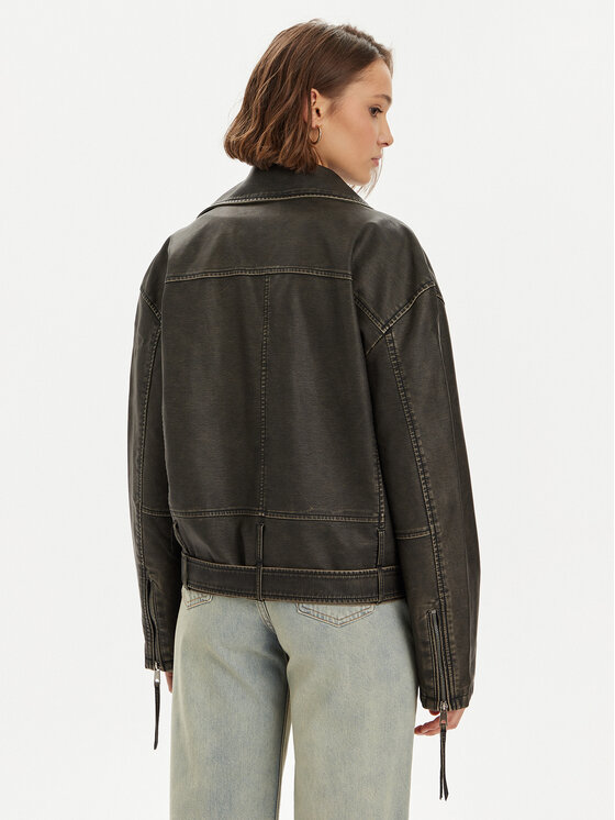 Gina Tricot Gina Tricot Яке от имитация на кожа 21998 Черен Oversize