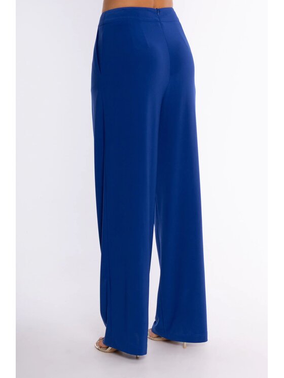 Made of Emotion Made of Emotion Completo maglietta e pantaloni M923 Blu A-Line Fit