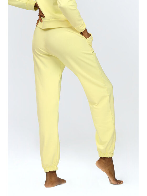 DKaren Sport DKaren Sport Spodnie dresowe Wenezja Żółty Slim Fit