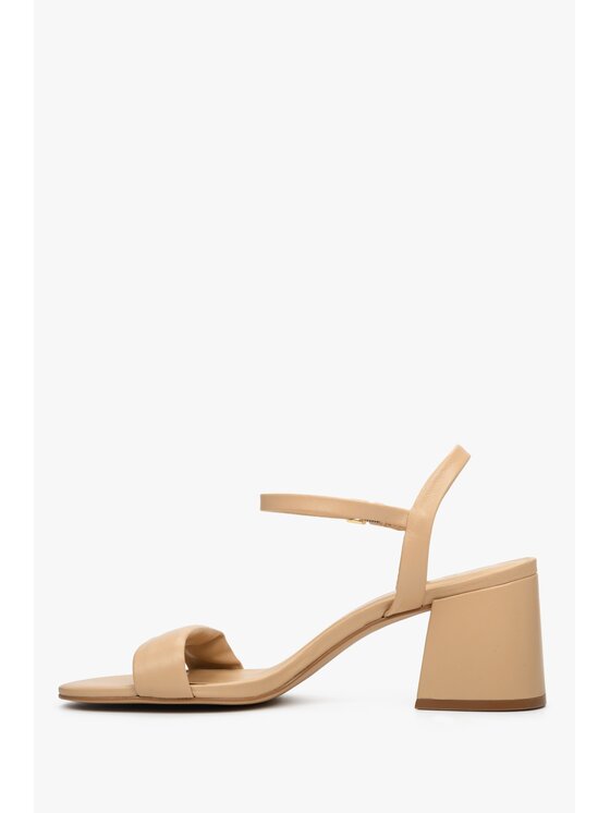 Estro Estro Σανδάλια ER00112883 Μπεζ