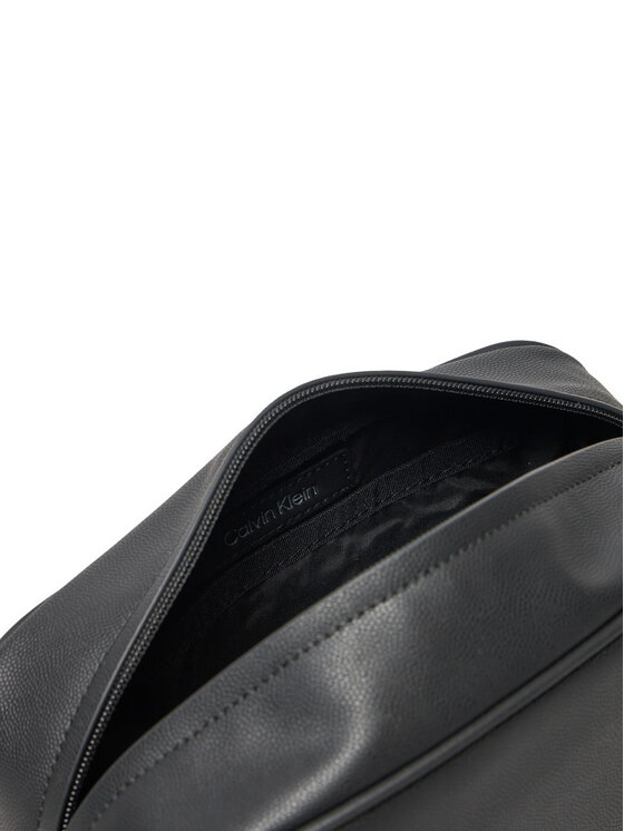 Calvin Klein Calvin Klein Несесер Ck Must Washbag K50K512801 Черен