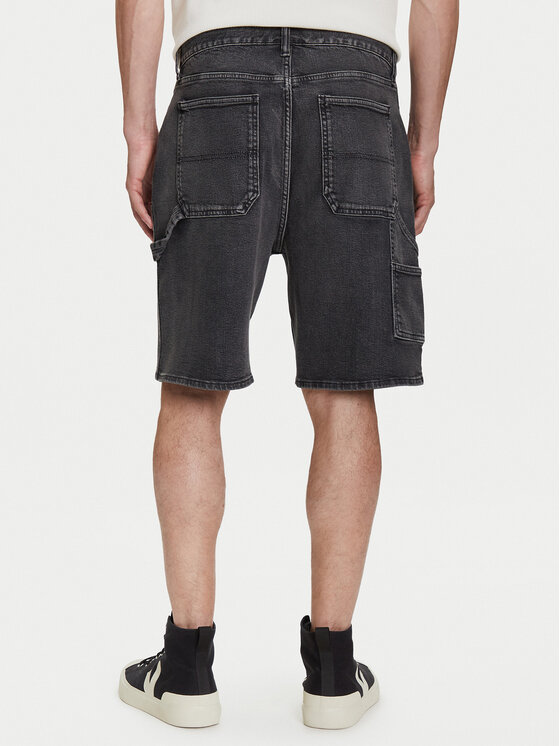 Gap Gap Kratke traperice 767488 Crna Relaxed Fit