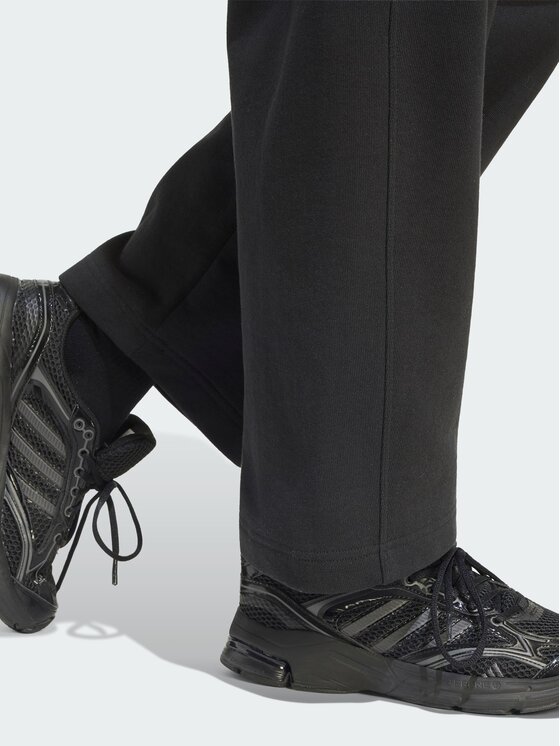 adidas adidas Spodnie materiałowe 165478 Czarny Regular Fit