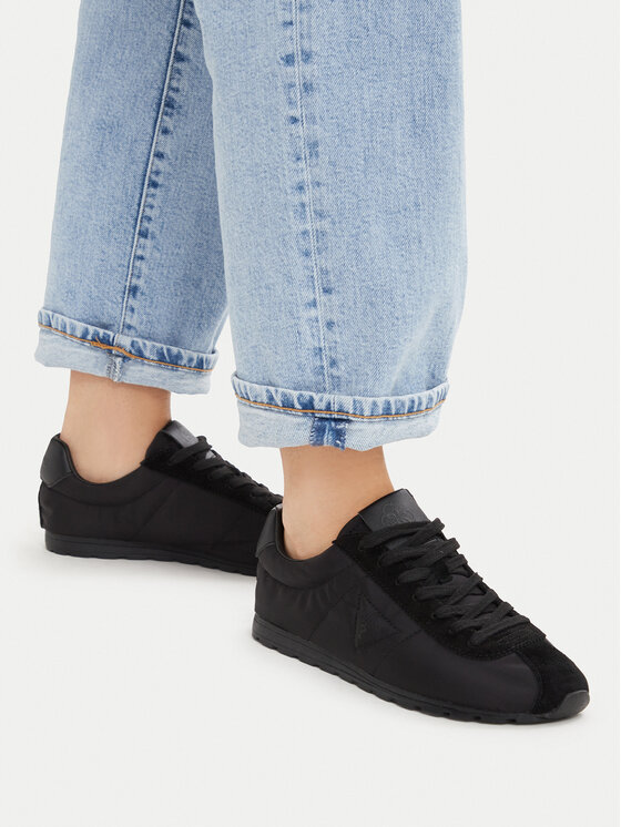 Guess Guess Sportcipők FLJTH4 FAB12 Fekete