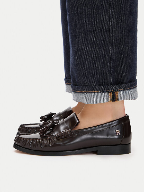 Tommy Hilfiger Tommy Hilfiger Mokasyny Tassel Abrasivato FW0FW09460 Brązowy ciemny
