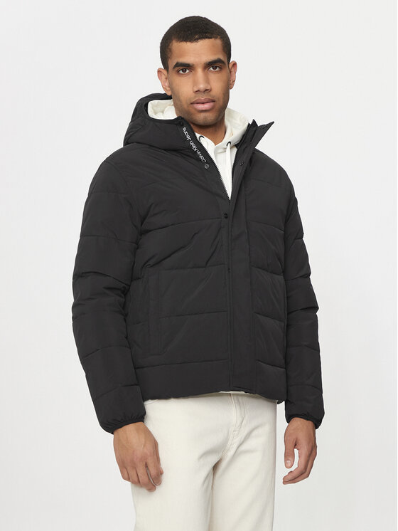 Calvin Klein Jeans Zimné bundy Essential J30J325594 Čierna Regular Fit