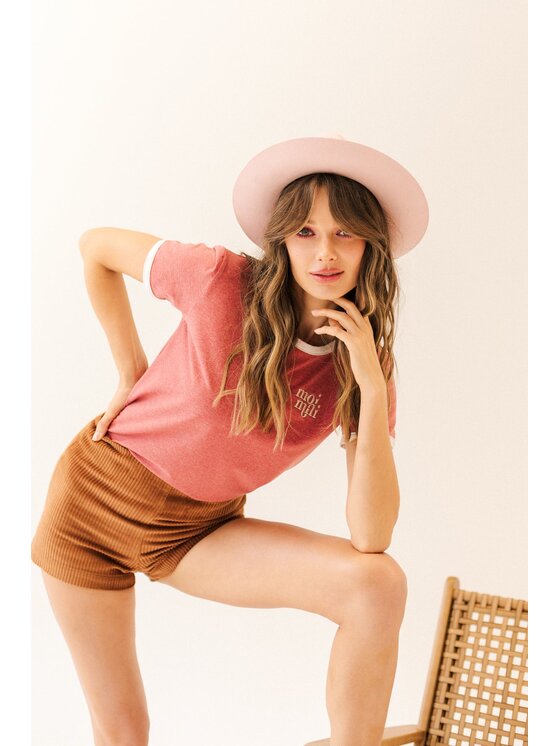 Moi Mili Moi Mili Szorty materiałowe Caramel Brązowy Basic Fit