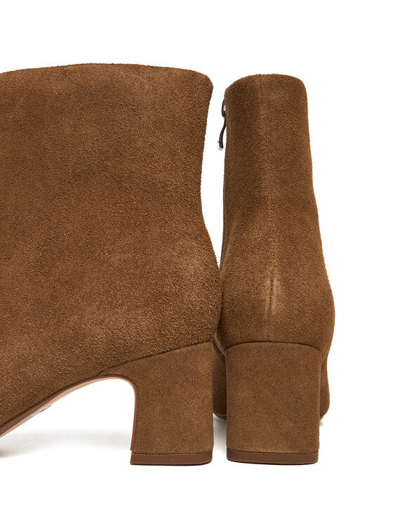 Clarks Clarks Škornji Fernie Zip 26182938 Rjava