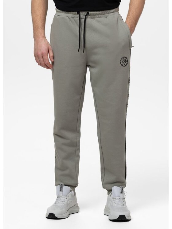 PITBULL PITBULL Spodnie dresowe NEXUS Zielony Regular Fit