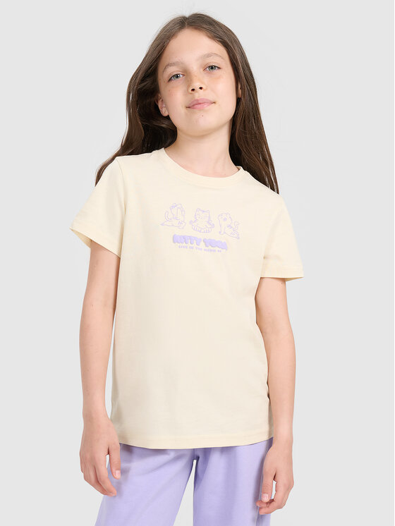 4F 4F T-Shirt KITTY JOGA Kremowy Regular Fit