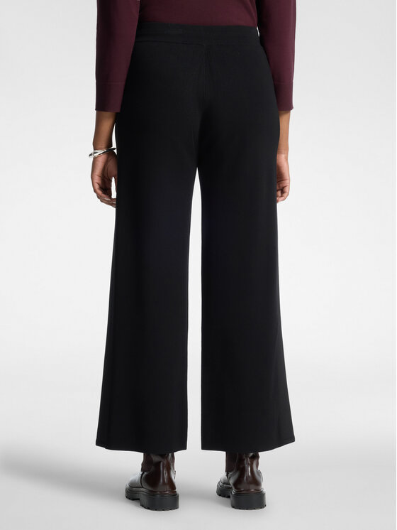 Elena Mirò Elena Mirò Pantaloni di tessuto P6041000004N033 Nero Flare Fit