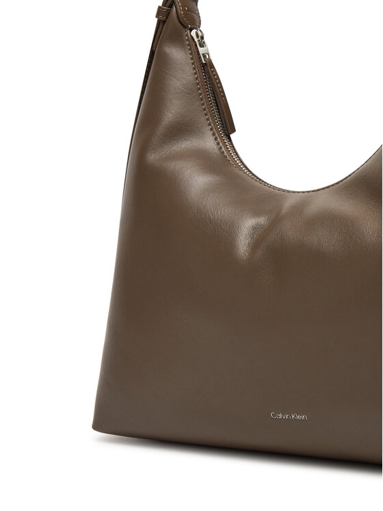 Calvin Klein Calvin Klein Ročna torba Hardware Strap Hobo Shoulder Bag K60K613031 Rjava