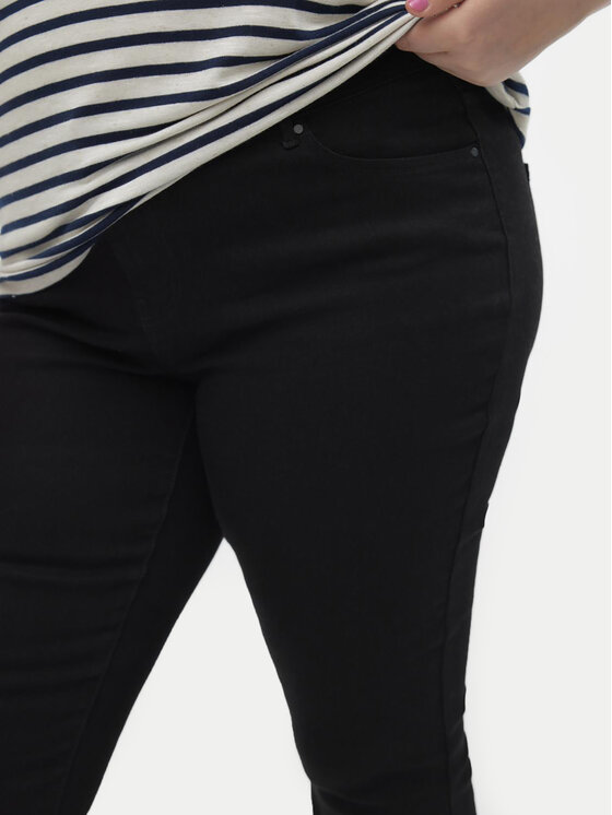 Vero Moda Curve Vero Moda Curve Pantaloni capri Cjune 10303171 Negru Slim Fit