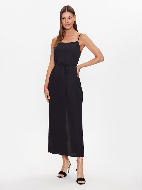 Calvin Klein Vsakodnevna obleka K20K205681 Črna Regular Fit