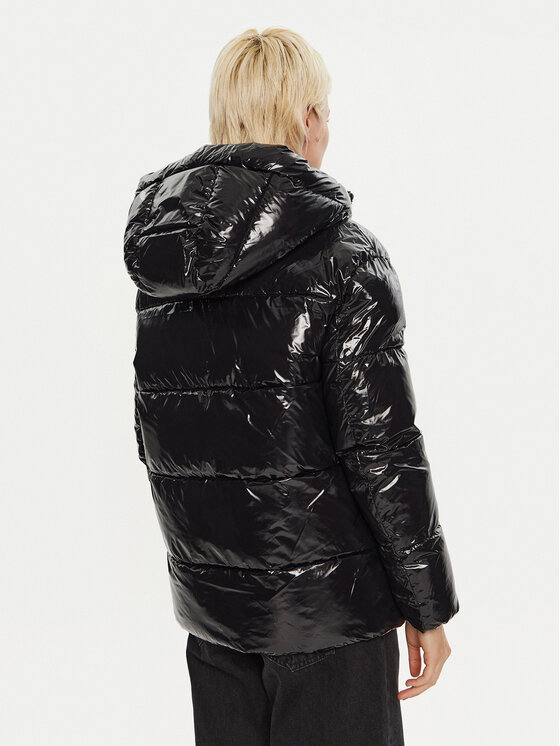 Blauer Blauer Žieminė striukė 24WBLDC02342 Juoda Regular Fit