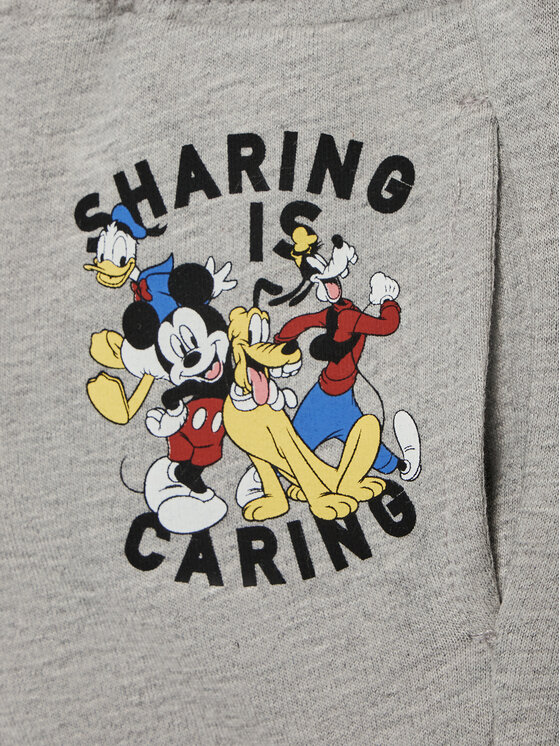 United Colors Of Benetton United Colors Of Benetton Sportske kratke hlače DISNEY 3BC1G900I Siva Regular Fit