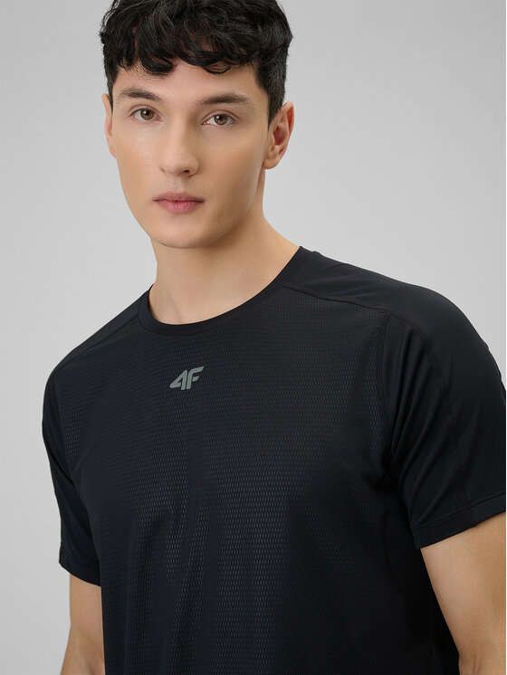4F 4F Koszulka techniczna VICTORY PACK Czarny Regular Fit