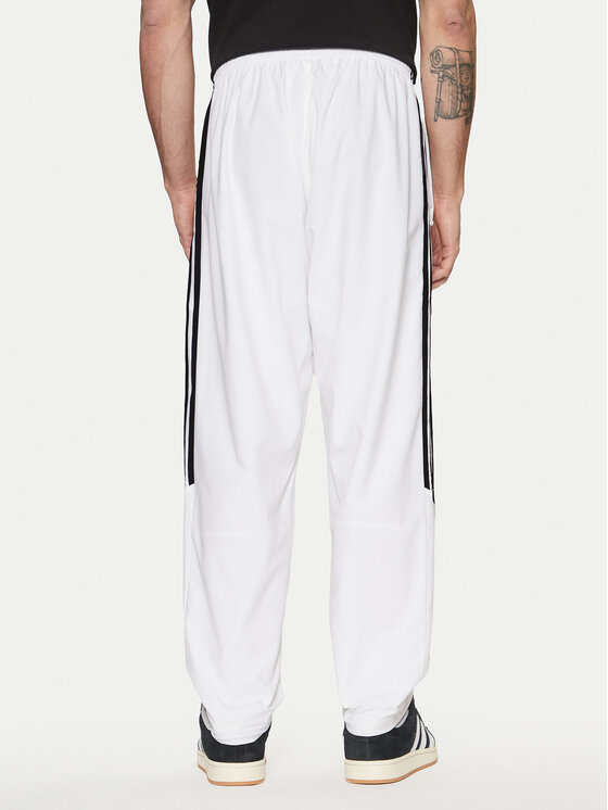 adidas adidas Jogginghose adicolor Teamgeist JP1119 Weiß Regular Fit
