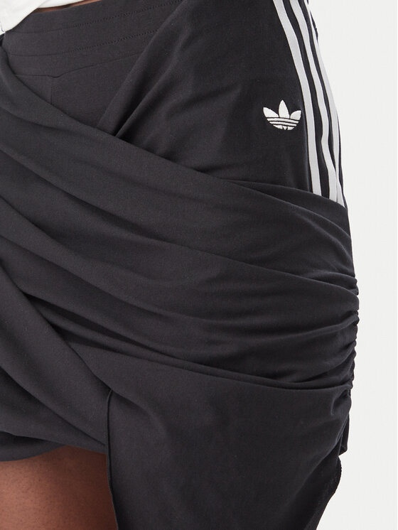 adidas adidas Cпідниця-міні Adiluna Season 2 X Jennie Wrap-Around Skirt LD8930 Чорний Regular Fit